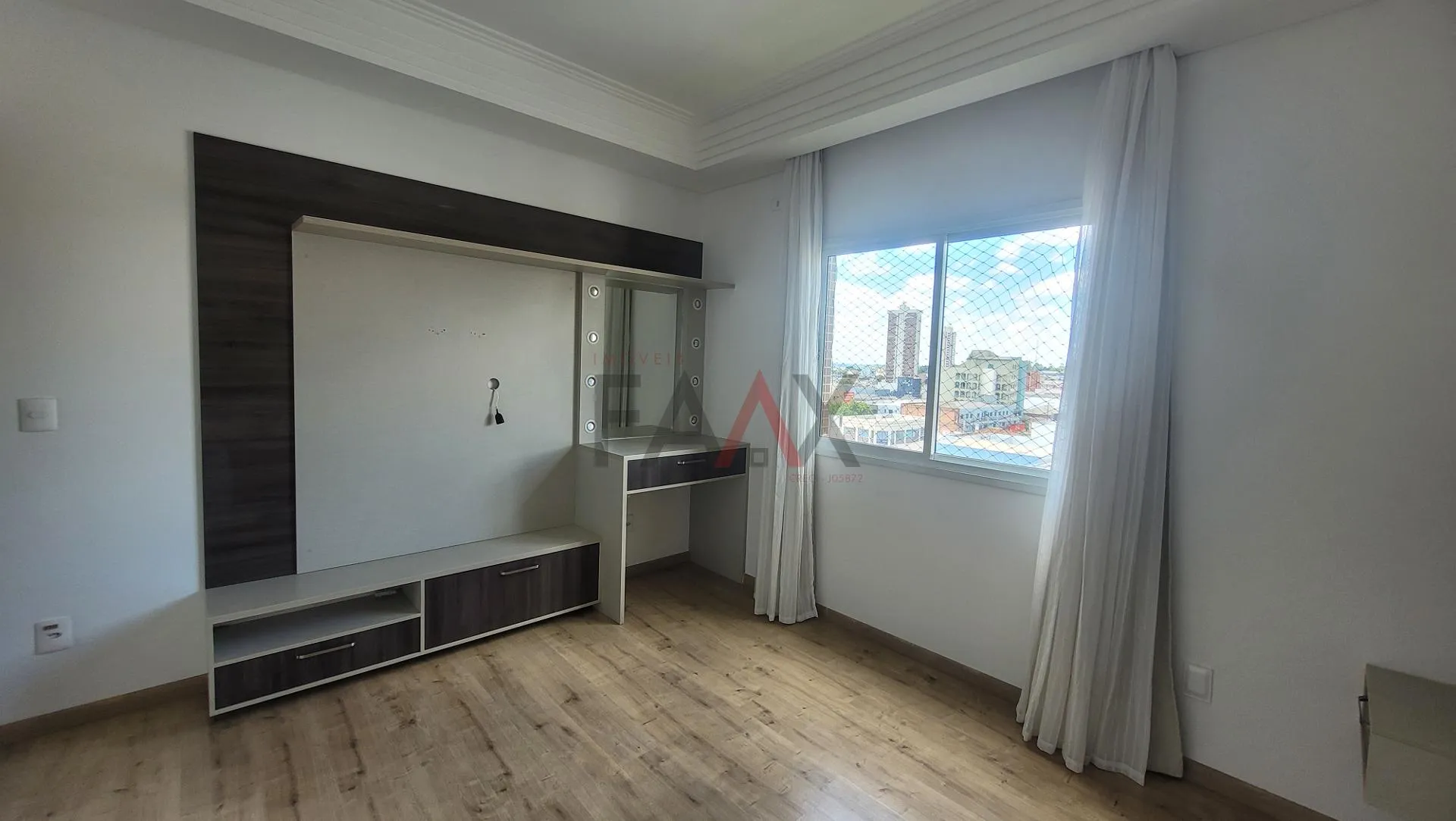 Imagem Apartamento á venda no CENTRO de Guarapuava próximo ao Lago