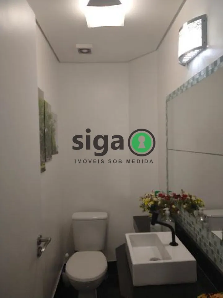 Imagem Casa de Condomínio com 10 residências, no Morumbi