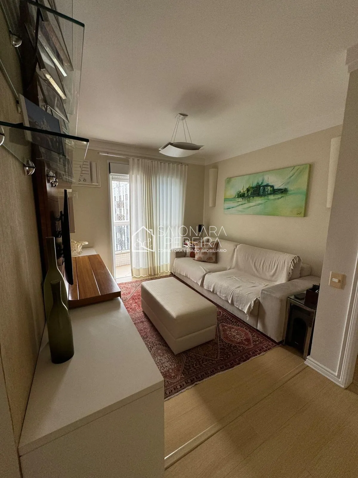 Imagem APARTAMENTO 4 DORMITÓRIOS SENDO 3 SUÍTES - CENTRO - FLORIANÓPOLIS