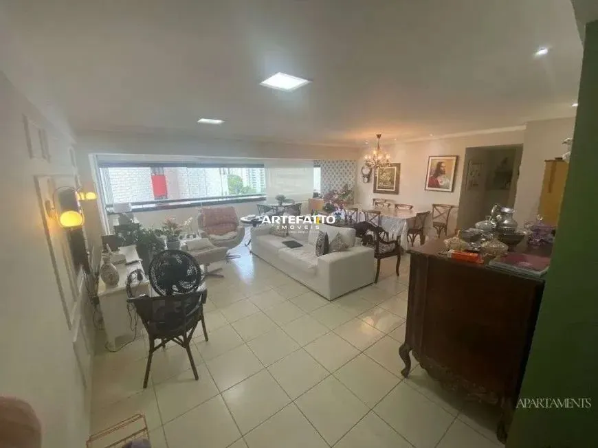 Imagem Apartamento à Venda em Casa Amarela, Recife - PE