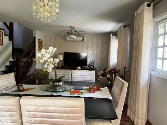 Imagem Casa com 3 Quartos à Venda, 110 m² em Itaipu - Niterói