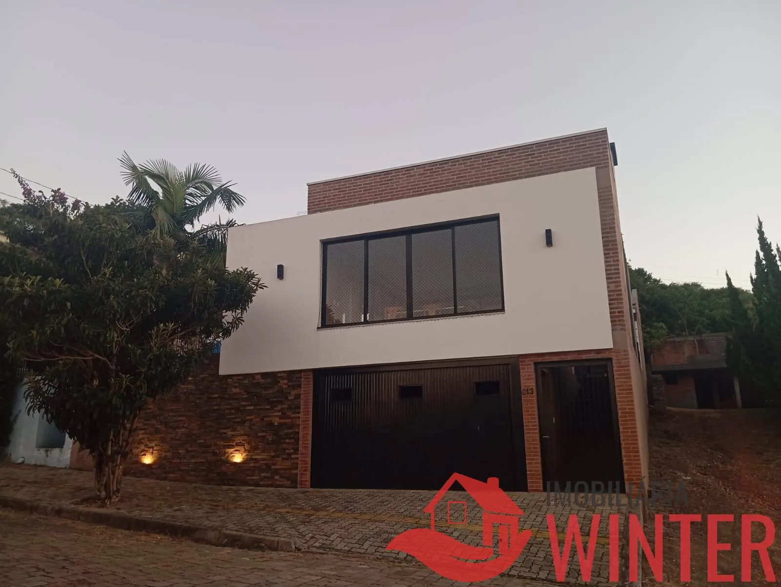 Foto do imóvel Linda casa + quiosque com 187,00m² no bairro Matiel, Feliz.