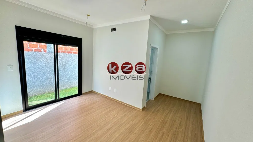 Imagem Linda casa térrea a venda no Condomínio Bosque da mata em Valinhos-SP, 3 suítes, 2 salas, 5 banheiros, 4 vagas, piscina, 197m²