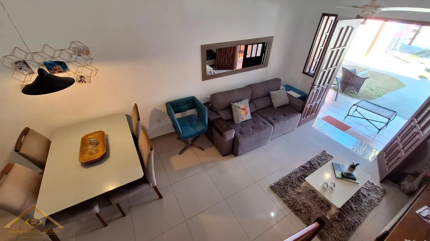 Imagem Casa em Condomínio para Venda em Cabo Frio / RJ no bairro Ogiva