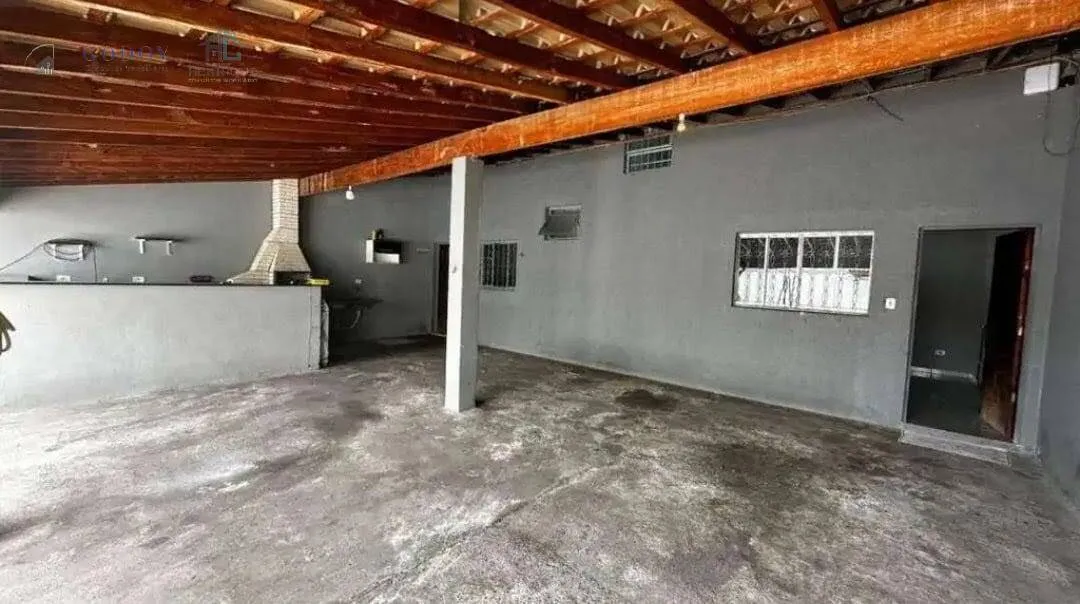 Imagem Sobrado à venda em Pindamonhangaba, Vitória Vale II, com 2 quartos, 130m²