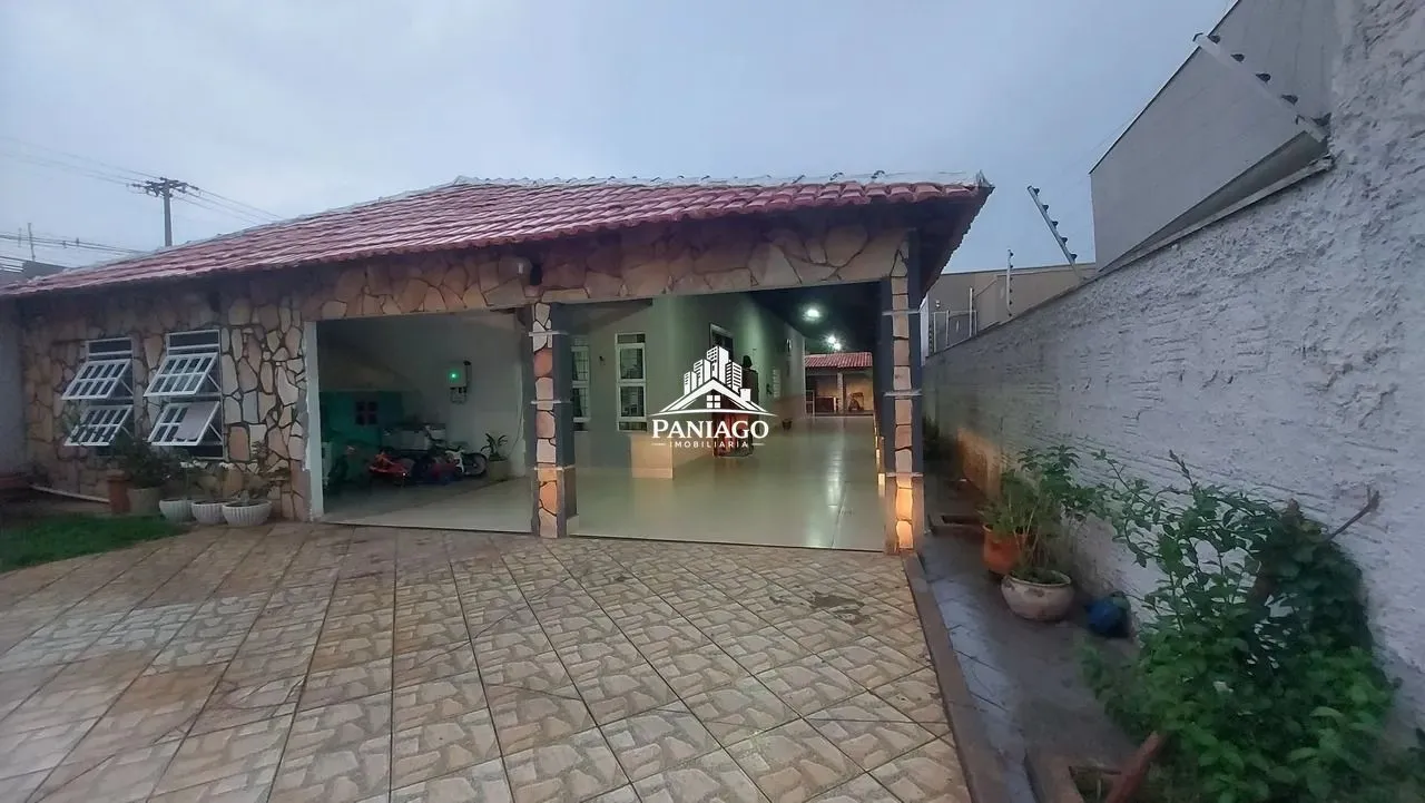 Imagem CASA À VENDA NO BAIRRO VILLAGE FLAMBOYANT