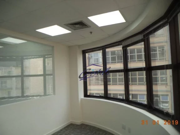 Imagem Conjunto 376 m² 4 banheiros 10 vagas