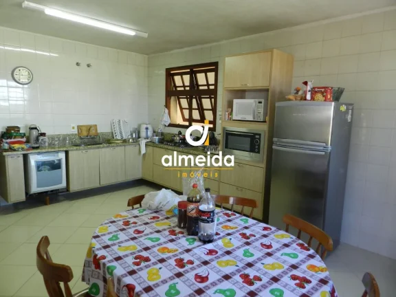 Imagem CASA 4 DORMITÓRIOS