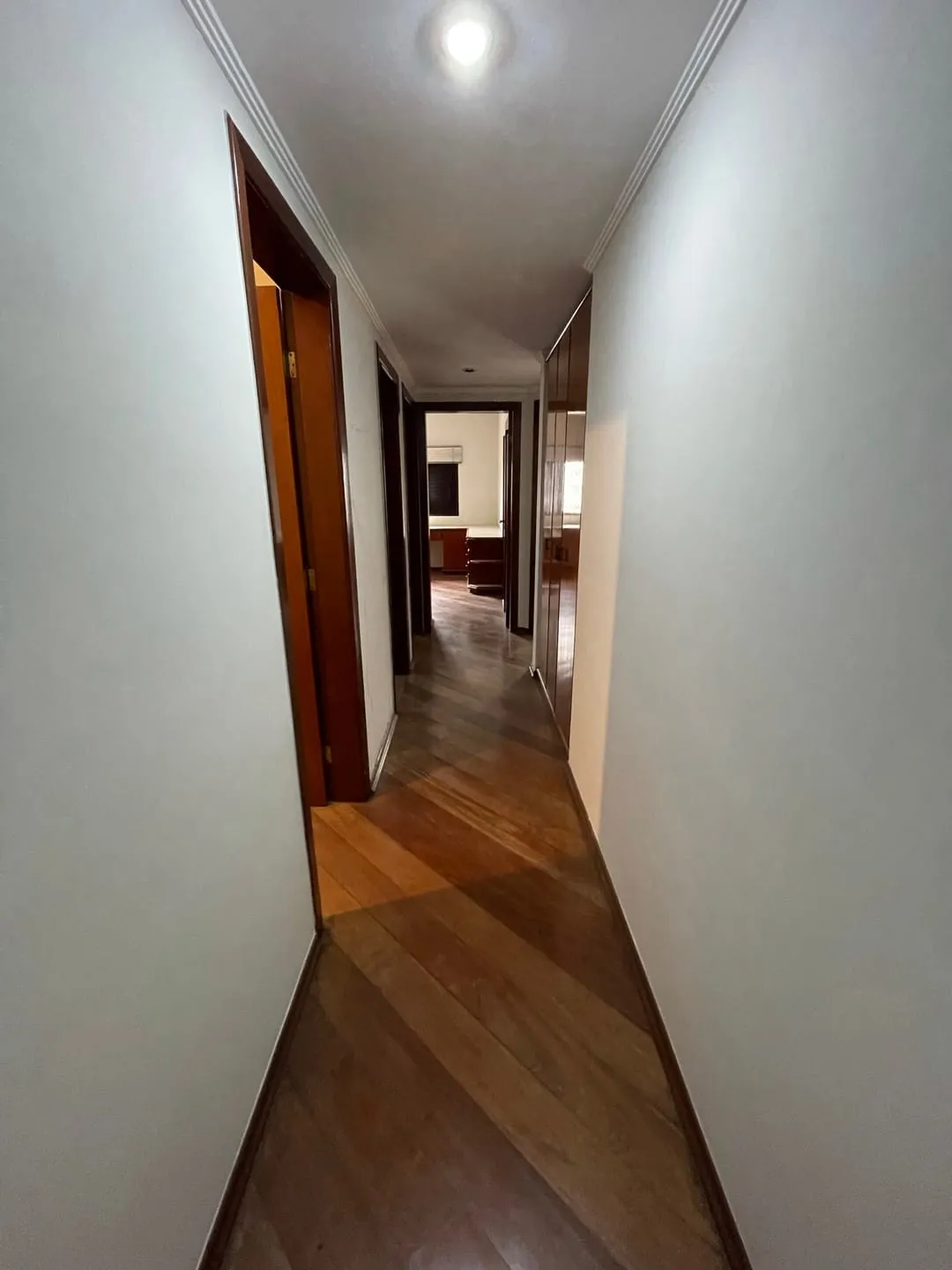 Imagem Apartamento à venda 3 Quartos, 1 Suite, 2 Vagas, 187M², Centro, Taubaté - SP | Condomínio Village Residence