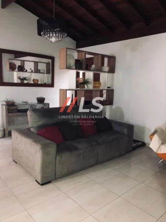 Imagem Vende-se Casa em condomínio fechado