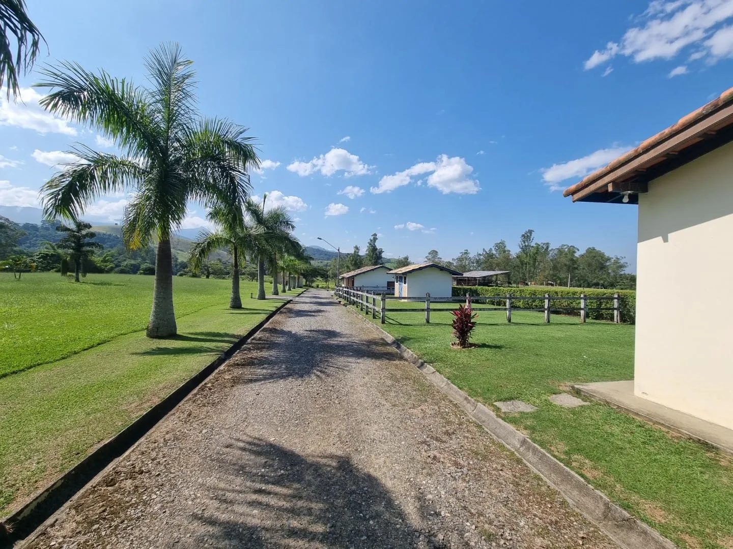 Imagem Chácara para Locação 2 Quartos, 137597.47M², Ribeirão Grande, Pindamonhangaba - SP