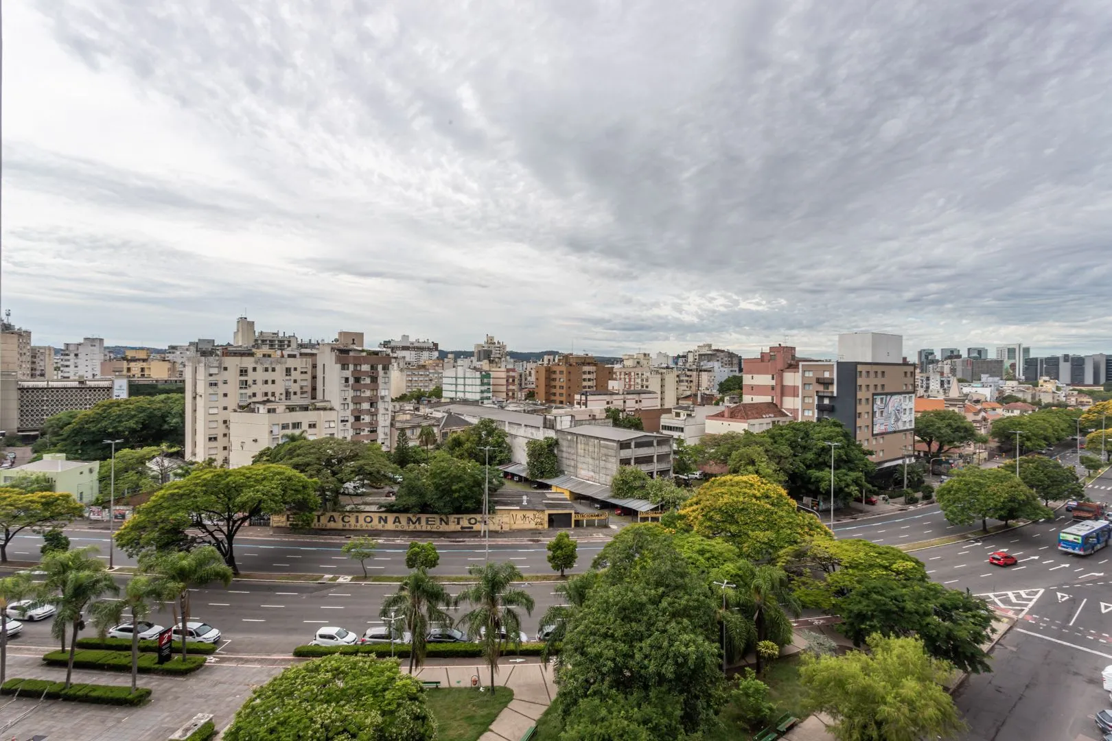 Imagem Apartamento na Cidade Baixa de 2 dormitórios e vaga DESOCUPADO