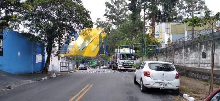 Imagem "Cansado de pagar caro em galpão apertado e mal localizado?"