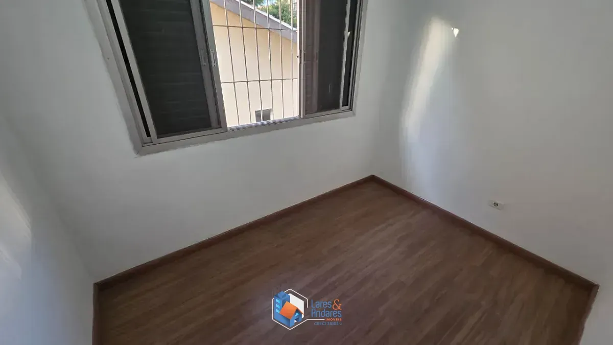 Imagem Sobrado para venda em Vila Paiva com 3 quartos, sendo 1 suíte, 216m²