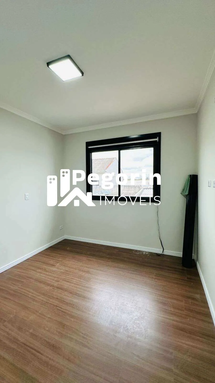Imagem Sobrado à venda em Pinhais, Alto Tarumã, com 3 quartos, 150,00m²