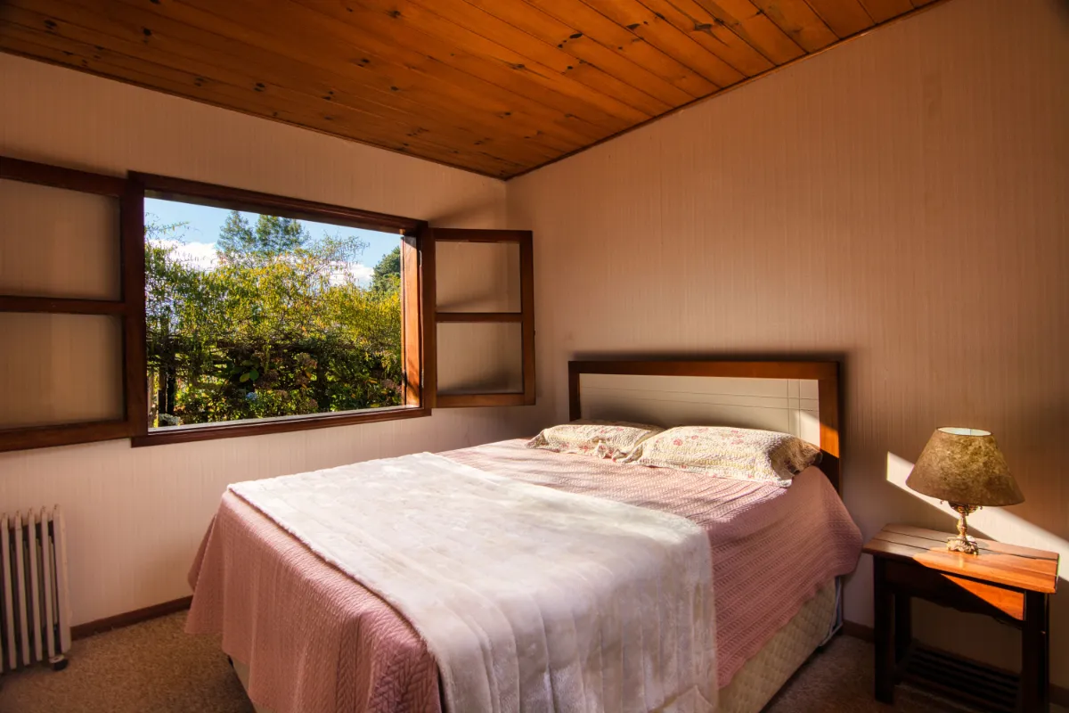 Imagem Casa para venda em Toriba com 3 quartos, sendo 2 suítes, 250m2