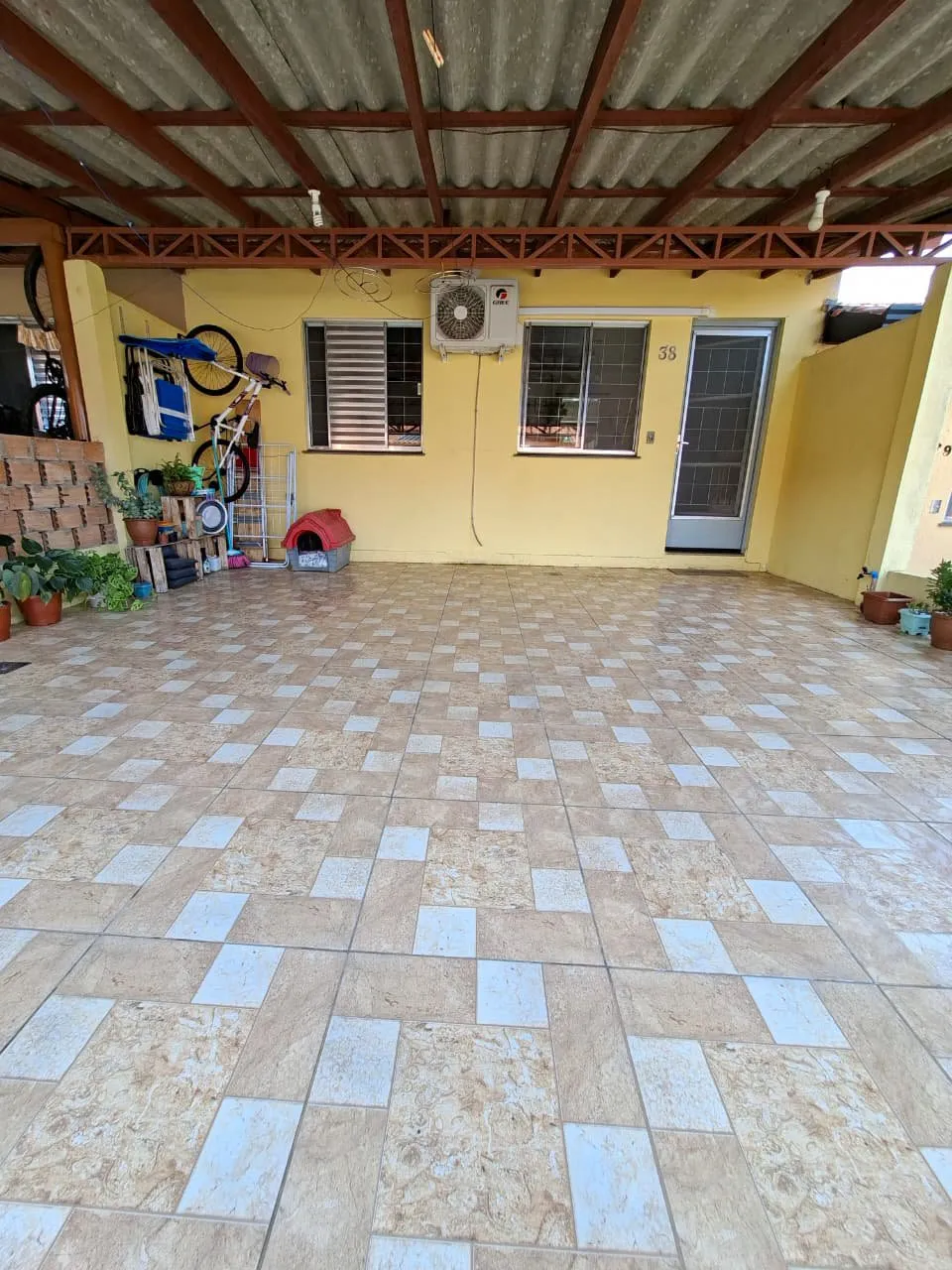 Imagem Casa em Condomínio no Bairro Tarumã.