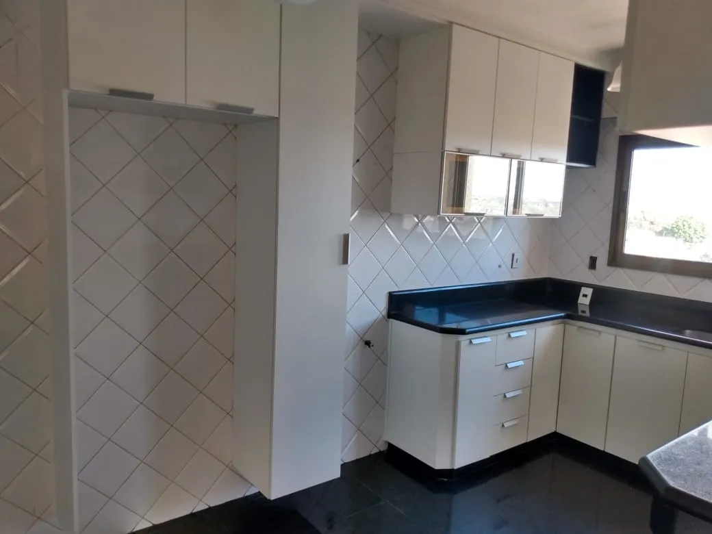 Imagem Apartamento à venda 4 Quartos, 2 Suites, 2 Vagas, 150M², Centro, Pindamonhangaba - SP | Edificio Florença