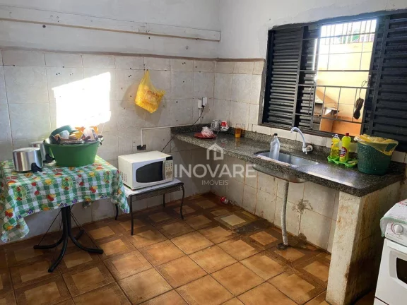 Imagem Casa com 2 dormitórios à venda, 42 m² por R$ 225.000,00 - Setor Novo Horizonte - Itumbiara/GO