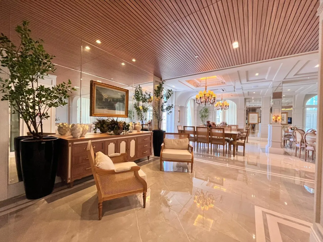 Imagem Apartamento com vista para o mar à venda com 190m2 por R$ 4.800.000,00