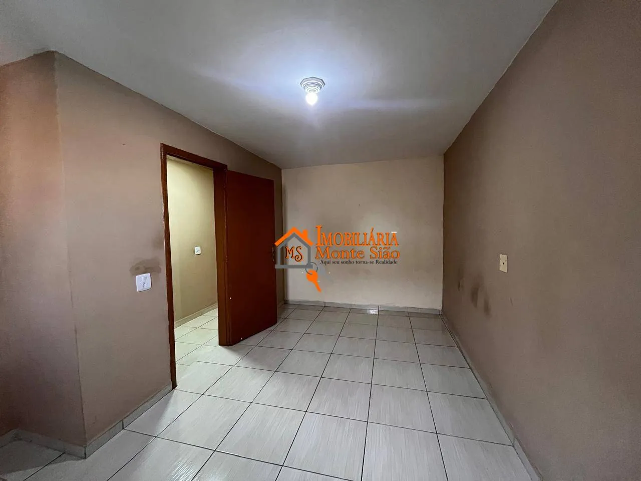 Imagem Casa com 3 dormitórios à venda, 200 m² por R$ 298.000,00 - Cidade Tupinambá - Guarulhos/SP