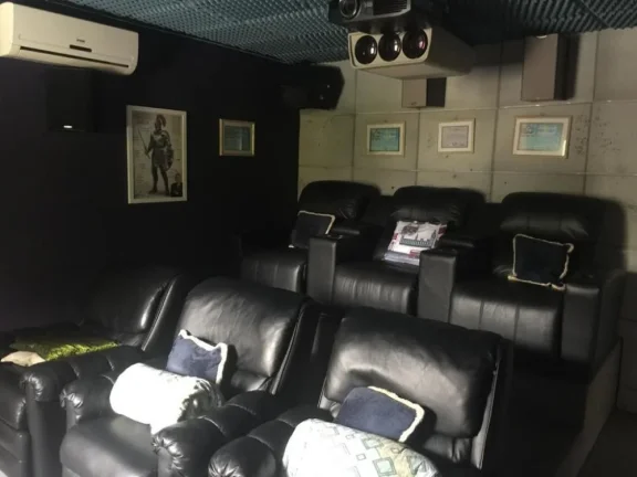 Imagem Casa no Res. Morada dos Pinheiros - 340m²