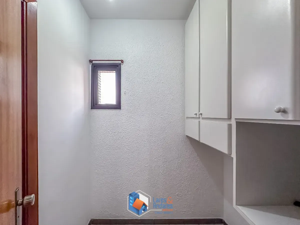 Imagem Apartamento para venda em Água Fria com 4 quartos, sendo 3 suítes, 136m²