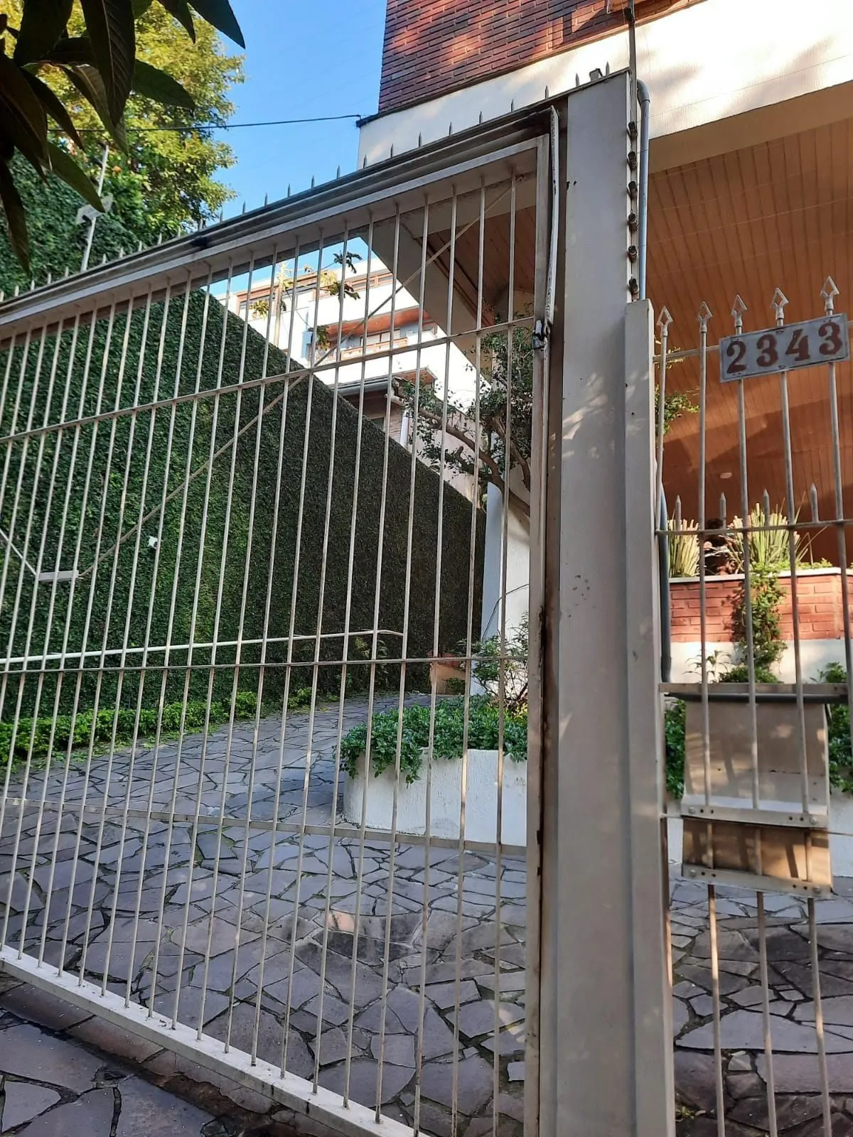 Imagem Apartamento de 1 dormitório e 1 vaga de garagem sem elevador !