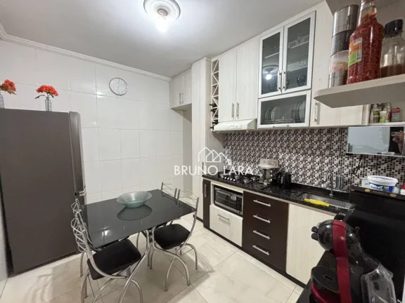 Imagem Casa à venda em Igarapé MG, bairro Canarinho.