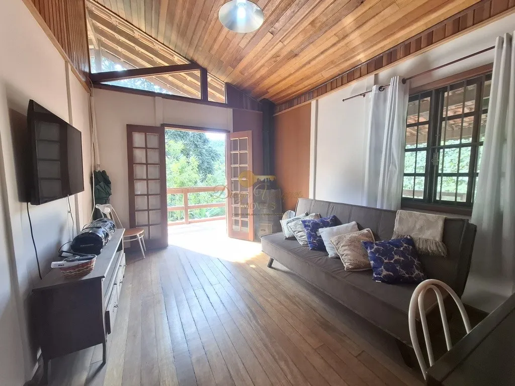Imagem Casa para Venda em Teresópolis / RJ no bairro Albuquerque
