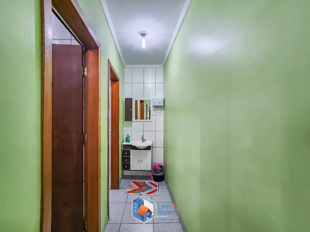 Imagem Casa comercial para venda em Liberdade, 700m²