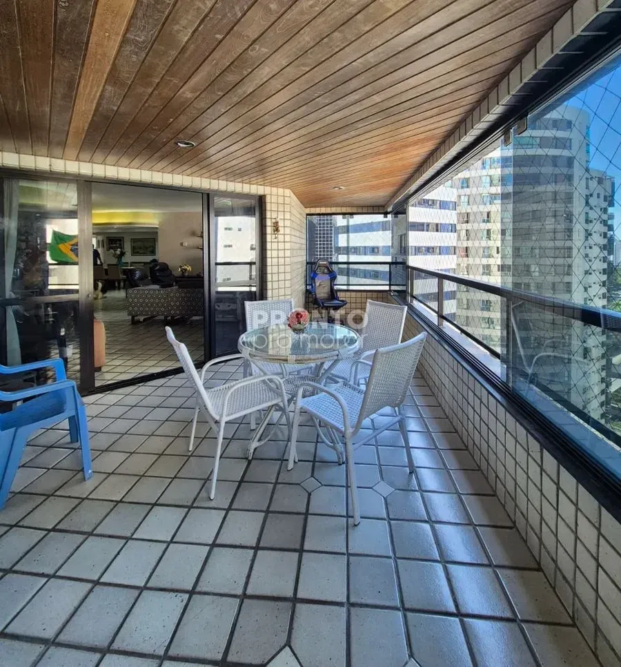 Imagem Apartamento com 4 Quartos à Venda, 212 m² em Boa Viagem - Recife