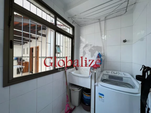 Imagem Luxuoso sobrado em Santos-SP no bairro do Boqueirão com 300 m² de área construída com piscina e churrasqueira por R$ 1.922.000,00 !!!