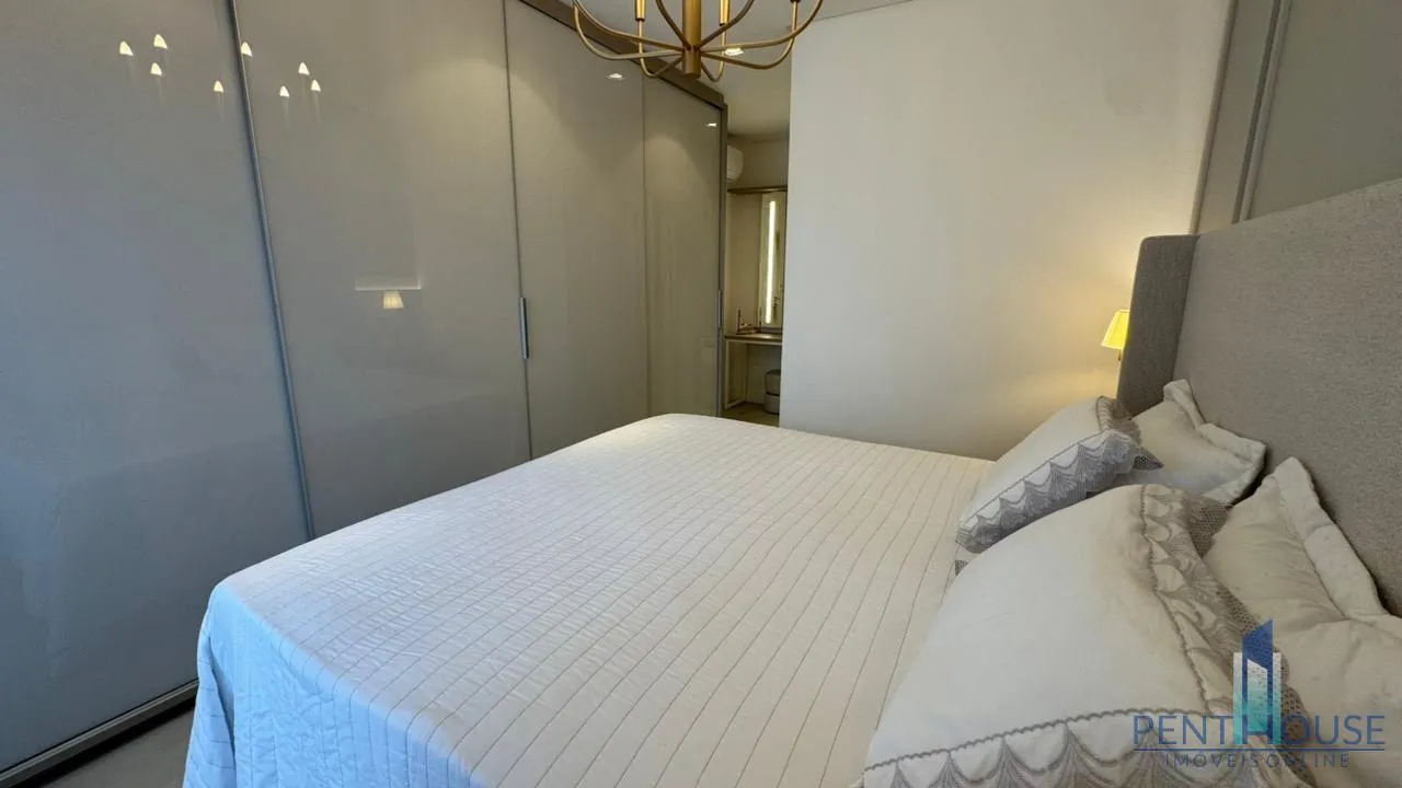 Imagem Apartamento com Terraço para Venda em Balneário Camboriú, CENTRO, 3 dormitórios, 3 suítes, 3 banheiros, 3 vagas