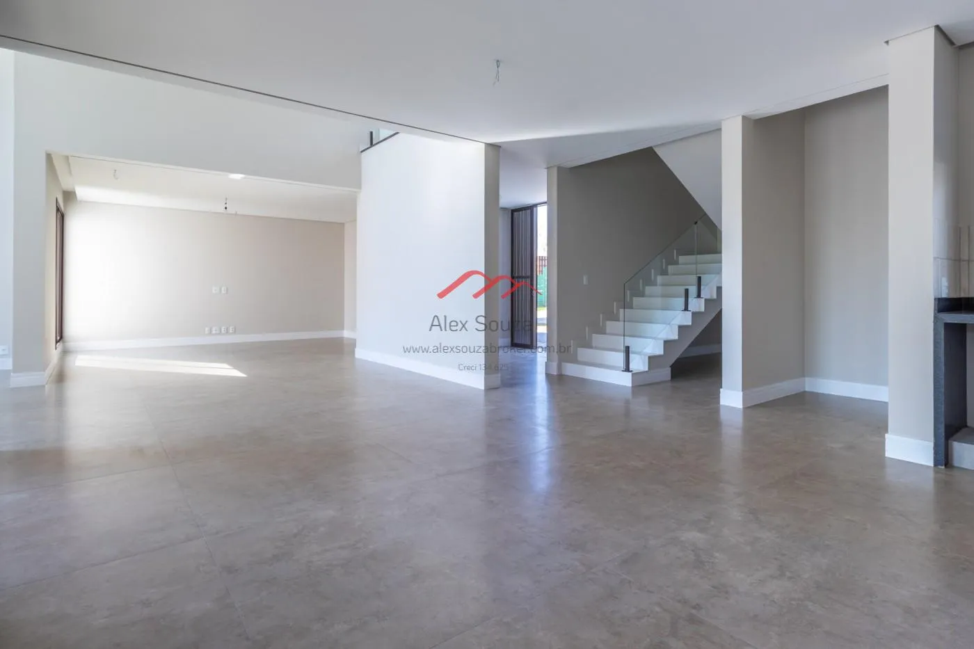 Imagem Sobrado em Condomínio para Venda em Campinas, Residencial Jatibela, 4 dormitórios, 4 suítes, 6 banheiros