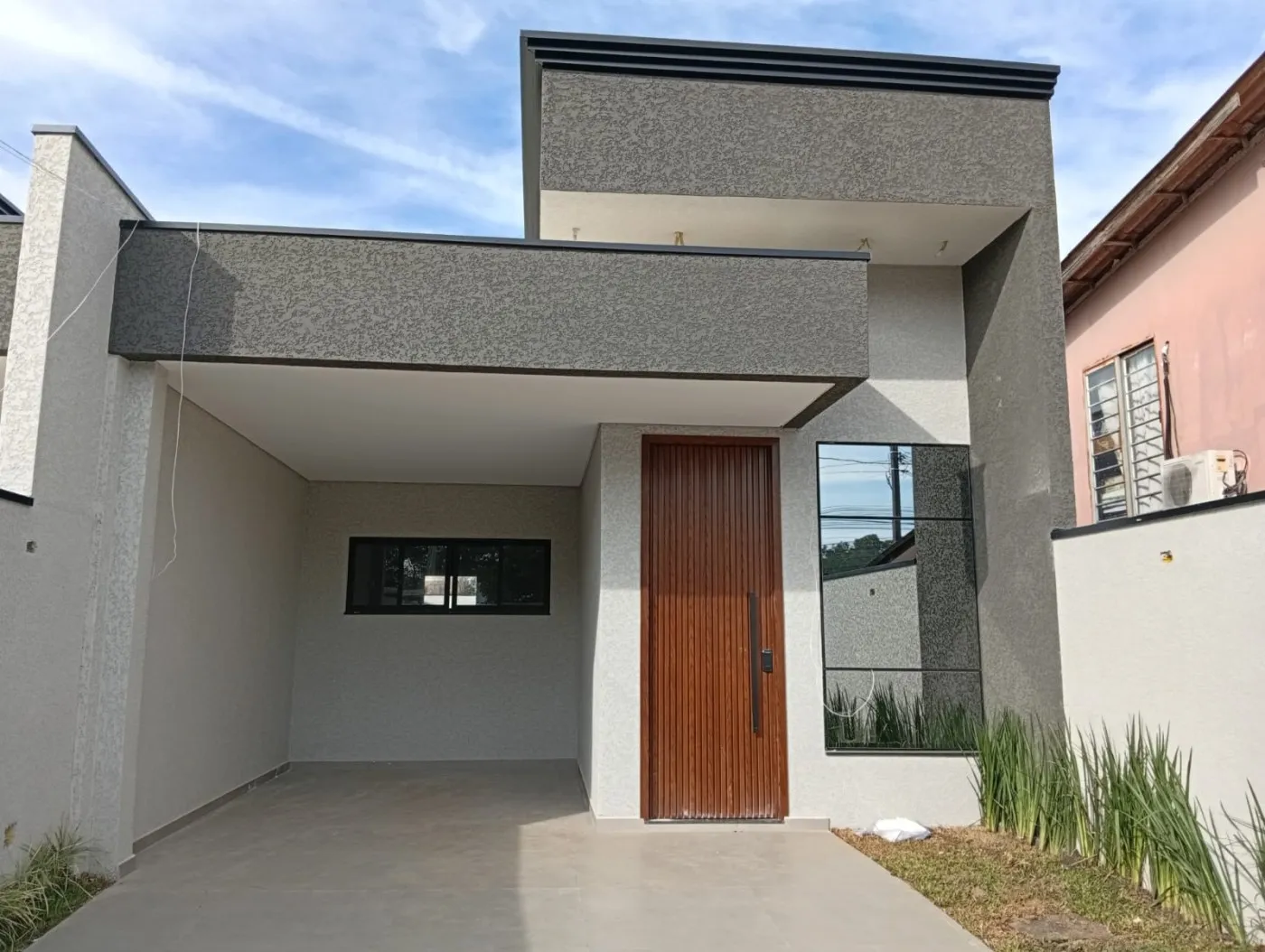 Foto do imóvel Casa para Venda em São José dos Pinhais, Cidade jardim, 3 dormitórios, 1 suíte, 2 banheiros, 4 vagas em Rua Desembargador Henrique Durfmond, 88 - Cidade jardim, São José dos Pinhais - PR
