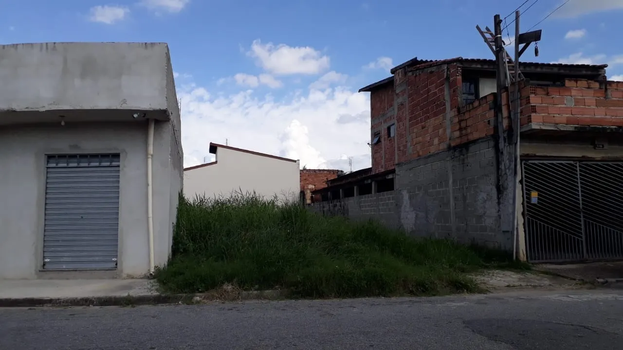 Imagem Terreno à venda 200M², Vila Rica, Pindamonhangaba - SP