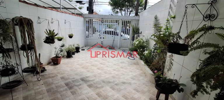 Imagem Sobreposta térrea 3 Suítes 2 vagas