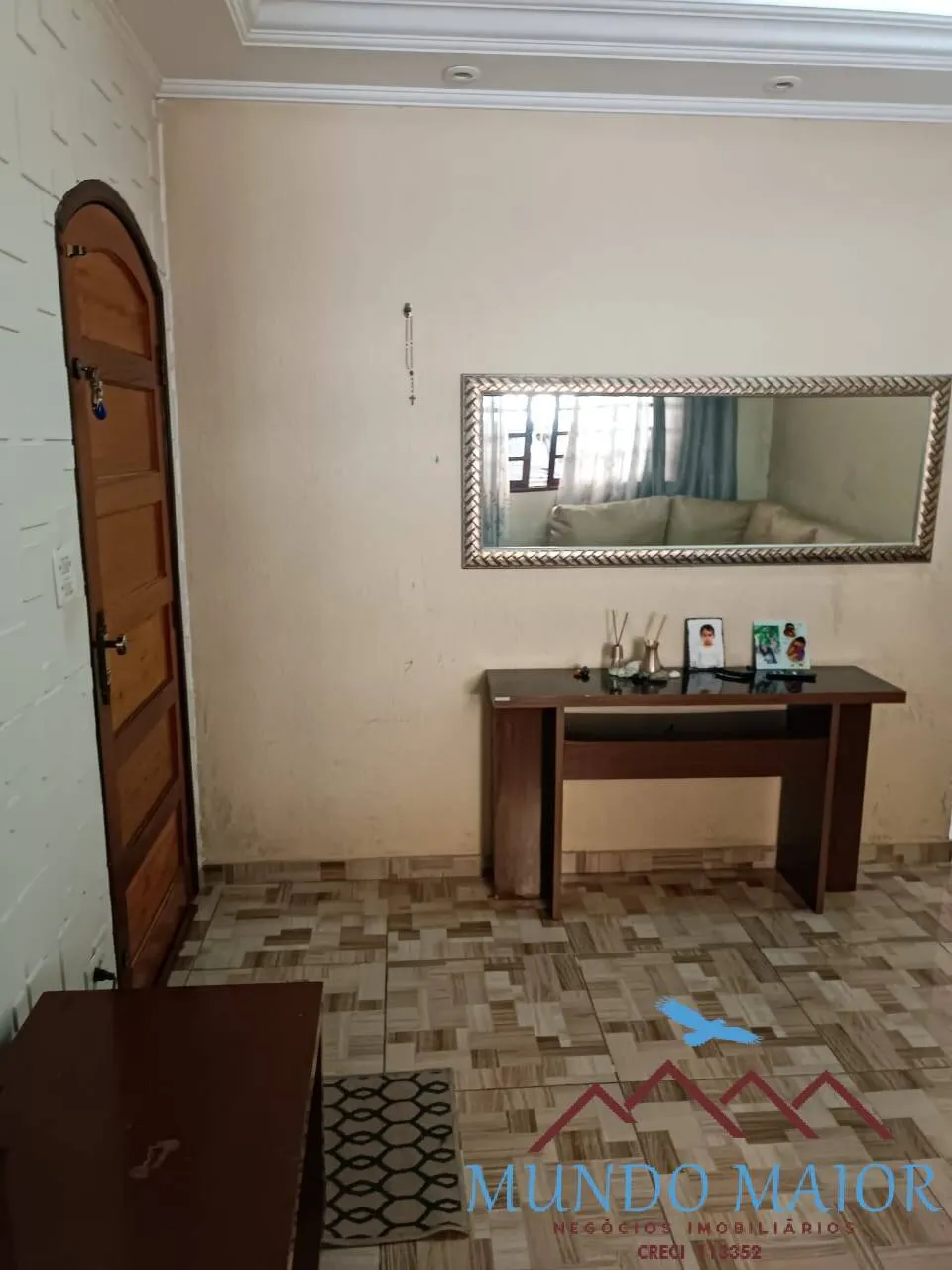 Imagem Sobrado Centro - 3 dormitorios e 1 suite e 2 Vagas -Casa Branca!!