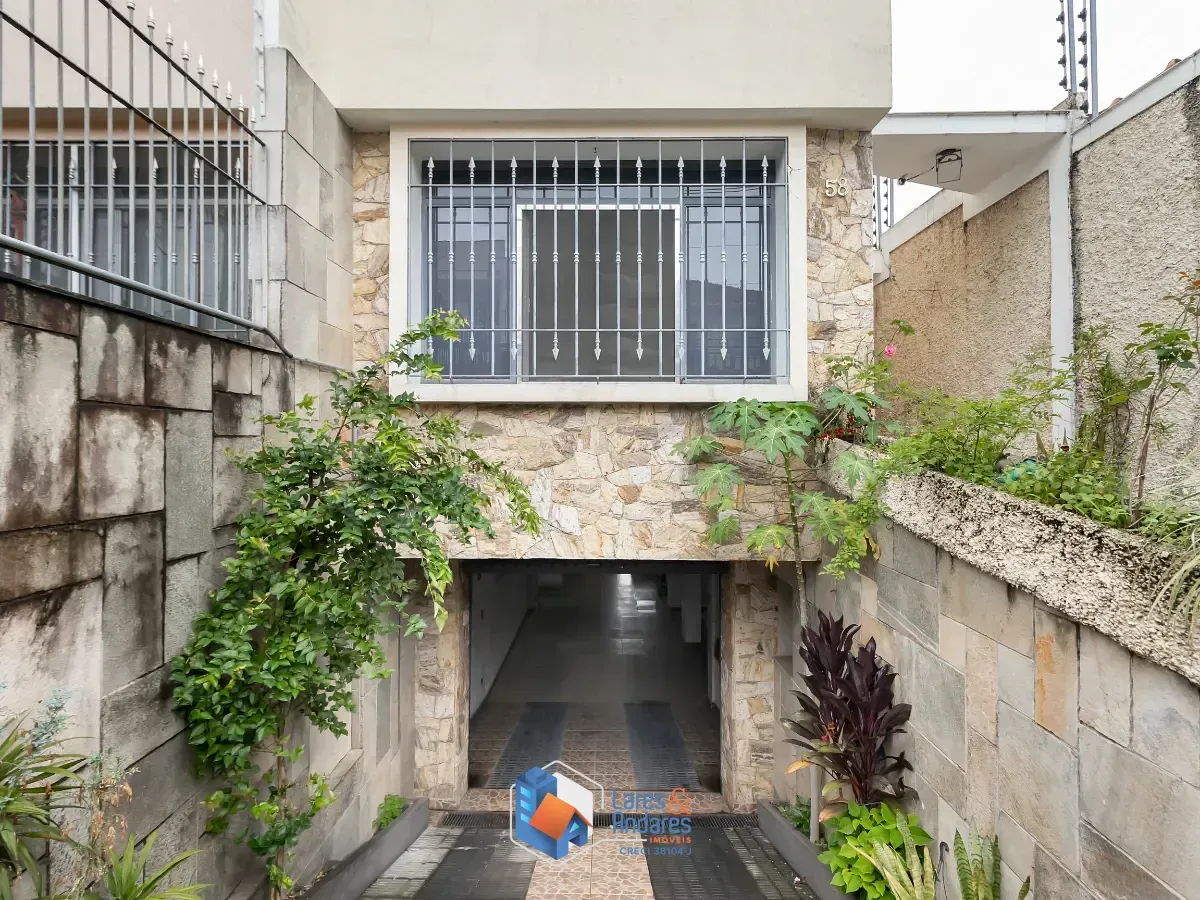 Foto do imóvel Casa para venda em Vila Santa Maria com 3 quartos, sendo 1 suíte, 210m² em Rua Salvador Padilha Gimenes