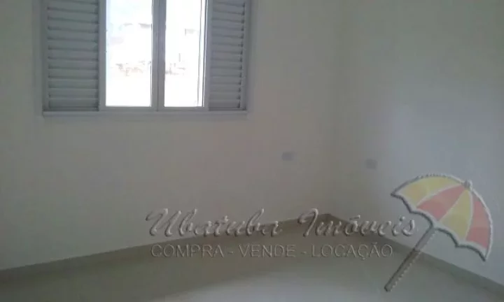 Imagem Linda casa com 03 dormitórios - Cond. Fechado - Bairro Horto