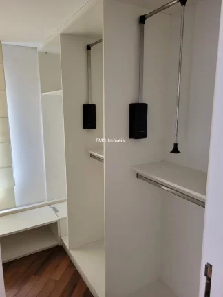 Imagem Cobertura de luxo no Paraíso, São Paulo-SP: 4 quartos, 4 suítes, 6 banheiros, 4 vagas de garagem, 230m². Aproveite!