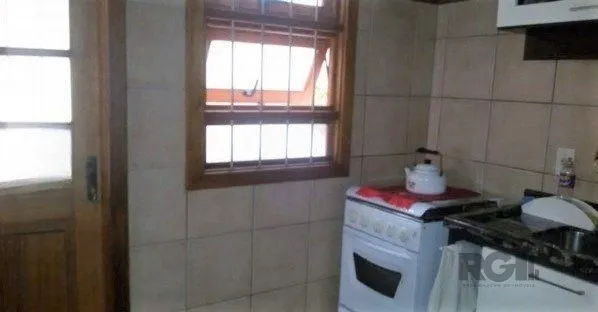 Imagem Casa em condomínio no Partenon de 3 dormitórios e vaga