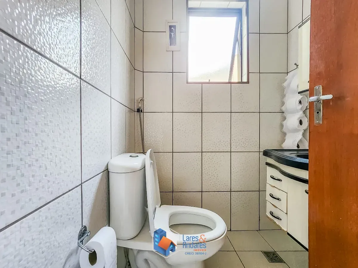 Imagem Casa comercial para venda em Liberdade, 700m²