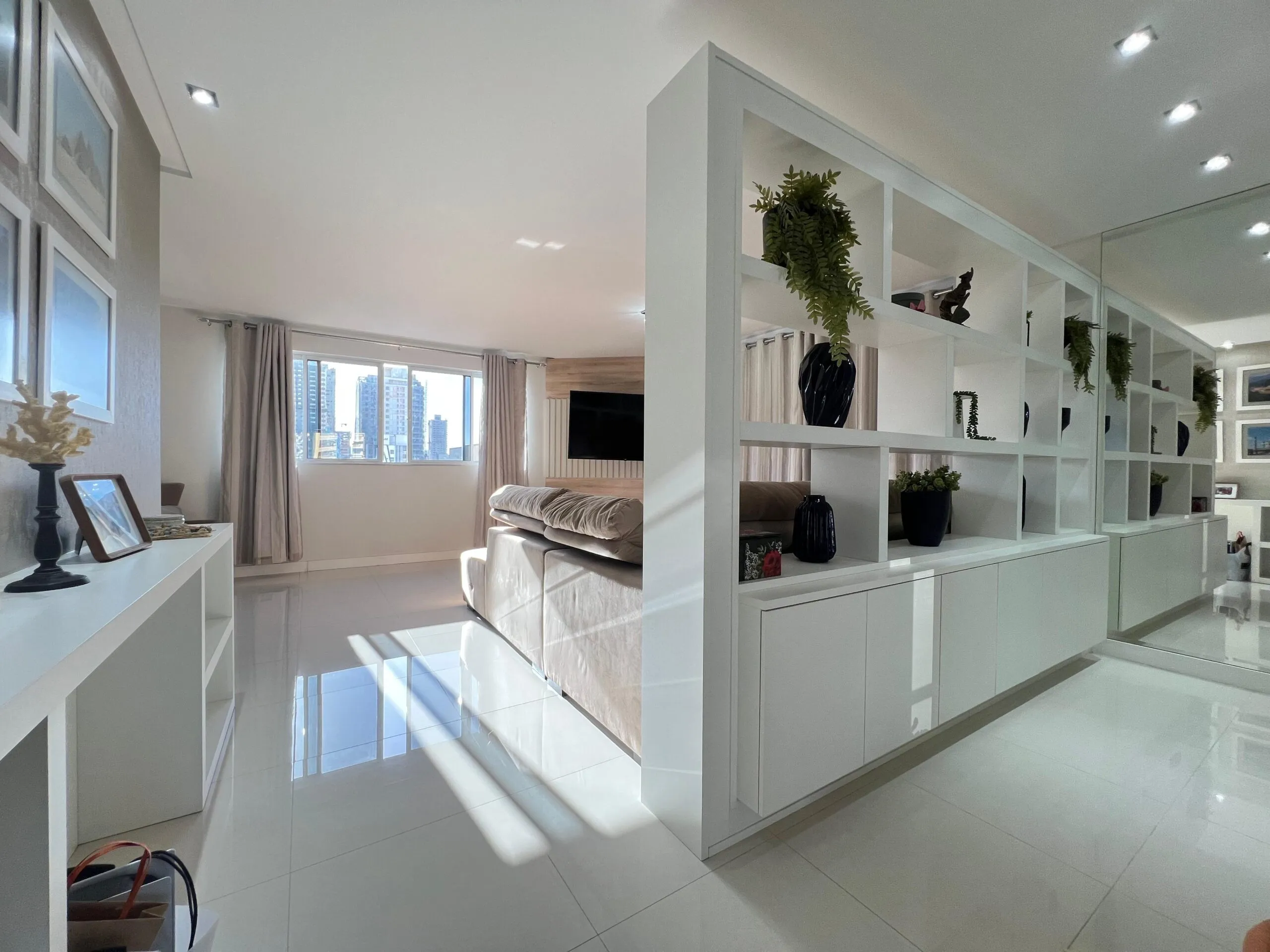 Imagem Apartamento com vista para o mar à venda com 200m2 por R$ 7.200.000,00