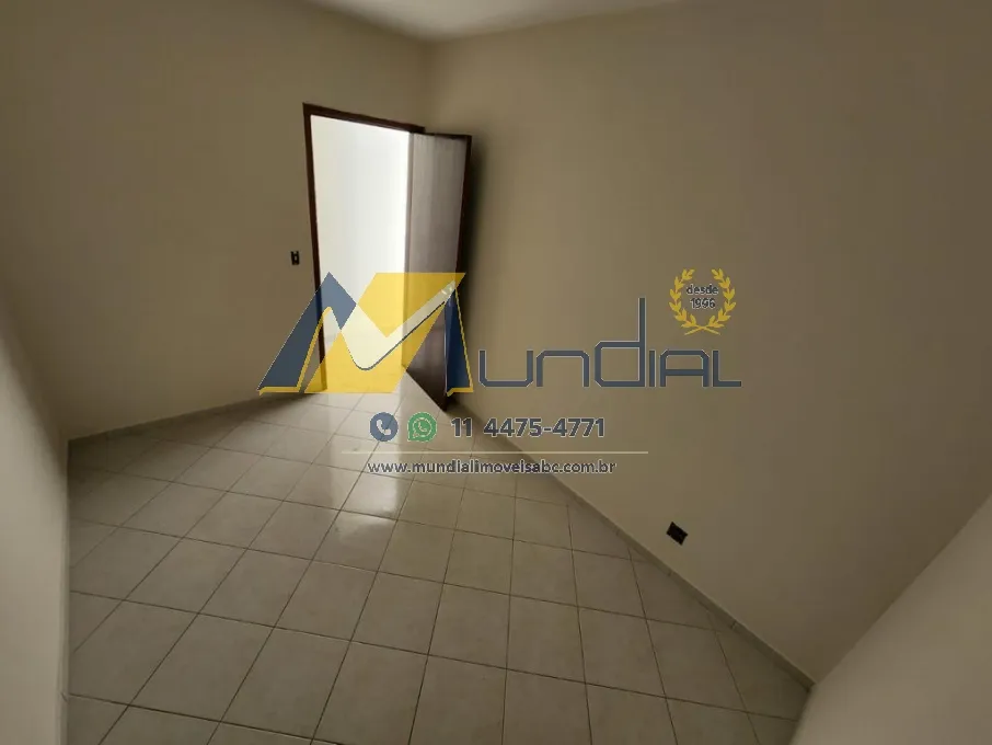 Imagem á venda em Itanhaém ~ CASA DE RUA, 3 DORMS,COM CHURRASQUEIRA,