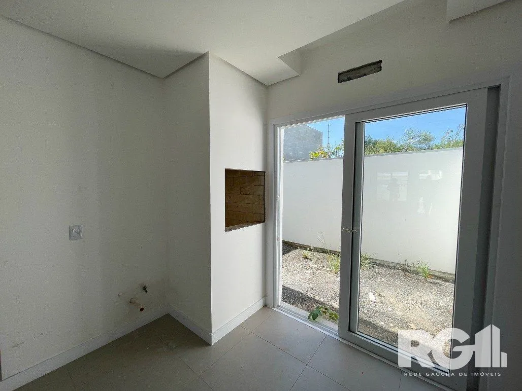 Imagem A chave dos sonhos que você busca esta aqui, nesta casa em bairro planejado na cidade de Canoas.