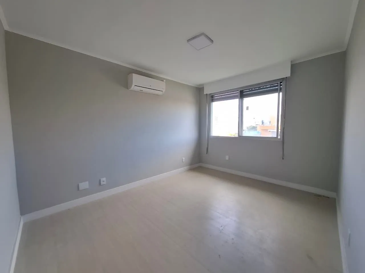 Imagem Apartamento à venda em Porto Alegre, Azenha, com 2 quartos, 111m2