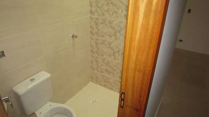 Imagem Casa com 2 Quartos à Venda, 38 m² em Tatuquara - Curitiba