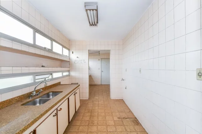 Foto do imóvel Apartamento à venda em São Paulo, Paraíso do Morumbi, com 3 quartos, 142m2 em Deputado Laércio Corte